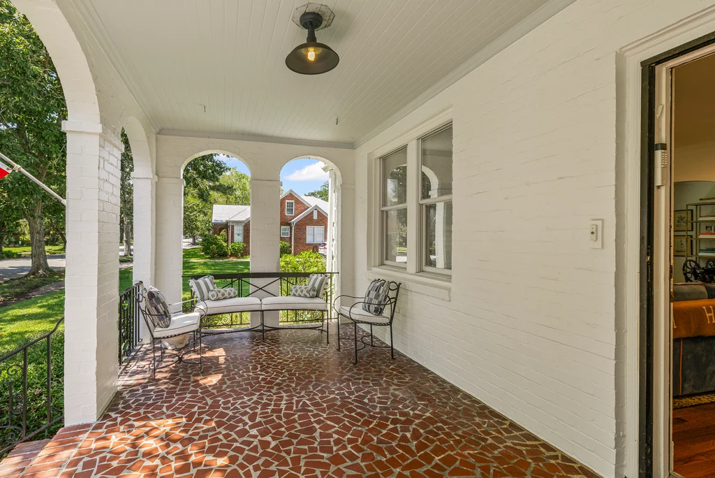 310 E 52nd St - 012 (Photos)