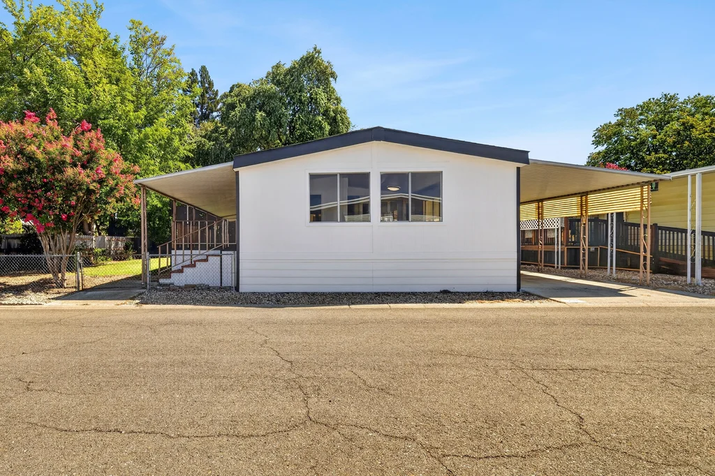 701 E Lassen Ave #297 - 004 (Photos)