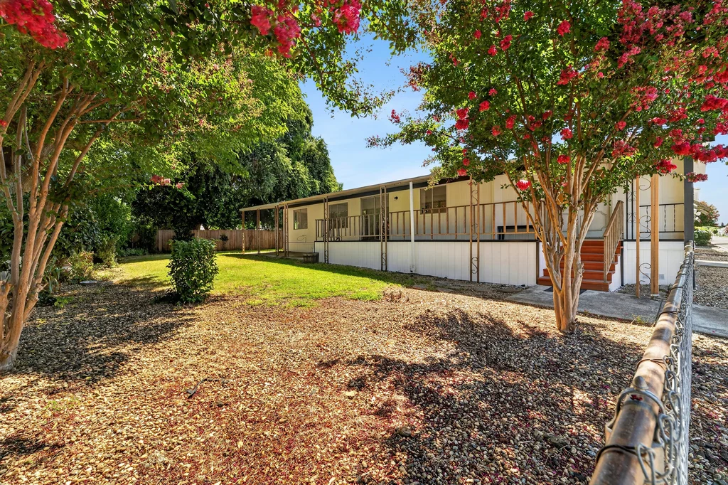 701 E Lassen Ave #297 - 006 (Photos)