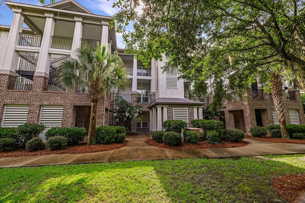 2805 River Oaks Dr - 003 (Photos)