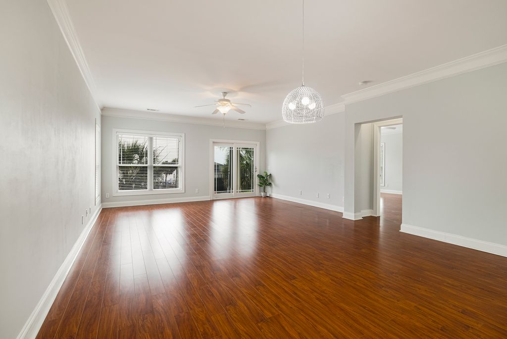 2805 River Oaks Dr - 010 (Photos)