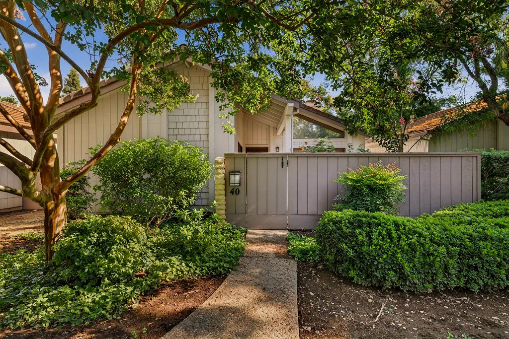 40 Pebblewood Pines Dr - 010 (Photos)