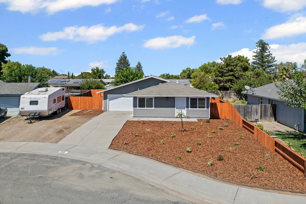 806 Cherry Cir - 003 (Photos)