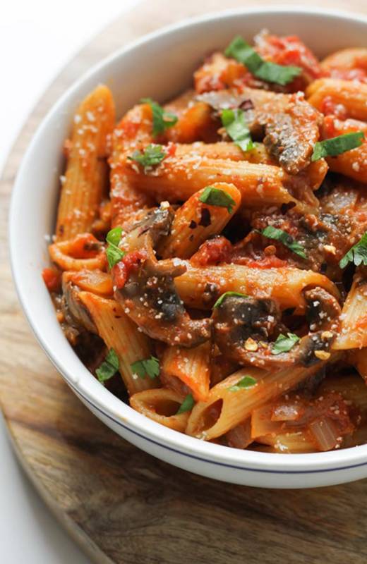 Quick Weeknight Tomato Basil Pasta