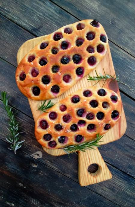 Schiacciata con l'Uva (Tuscan Grape Focaccia)