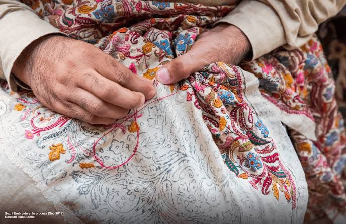 Handmade Kashmiri Pashmina Shawl