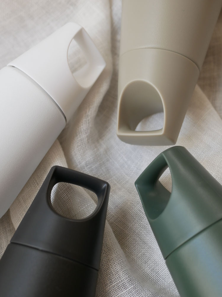 【KINTO/キントー】1080mlトレイルタンブラーと調整可能なポリエステル製タンブラーストラップのセット