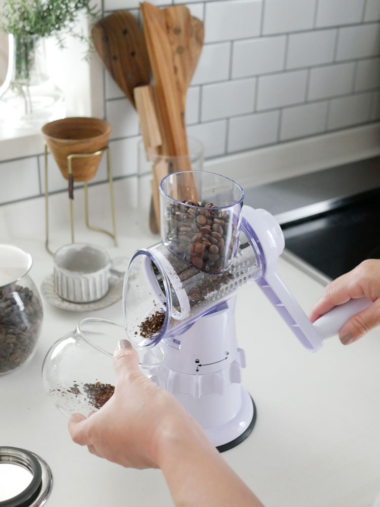 【KLEVA/クレバー】クレバースライサー本体とステンレスドラムなどの付属品の写真