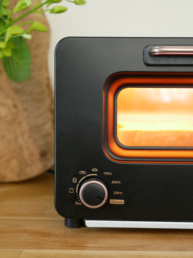 バルミューダ The Toaster Pro スタイリッシュなデザインの高機能トースター