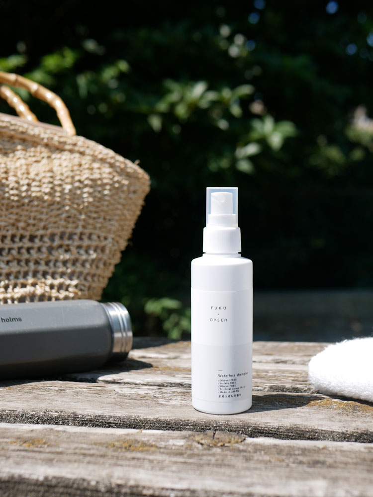 ふく温泉備えるお風呂の無香料および石けんの香りのスプレータイプガラスボトル