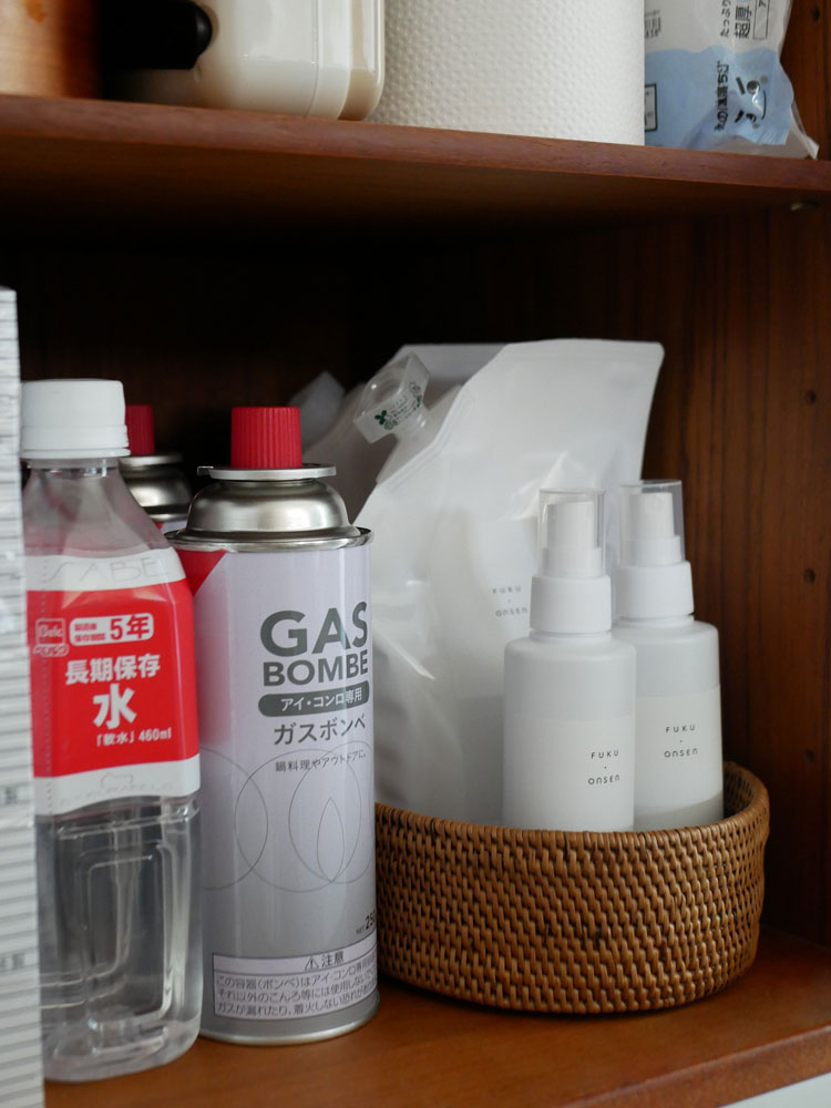 ふく温泉備えるお風呂の無香料および石けんの香りスプレータイプ（150ml）とパウチタイプ（500ml）のプラスチックボトル