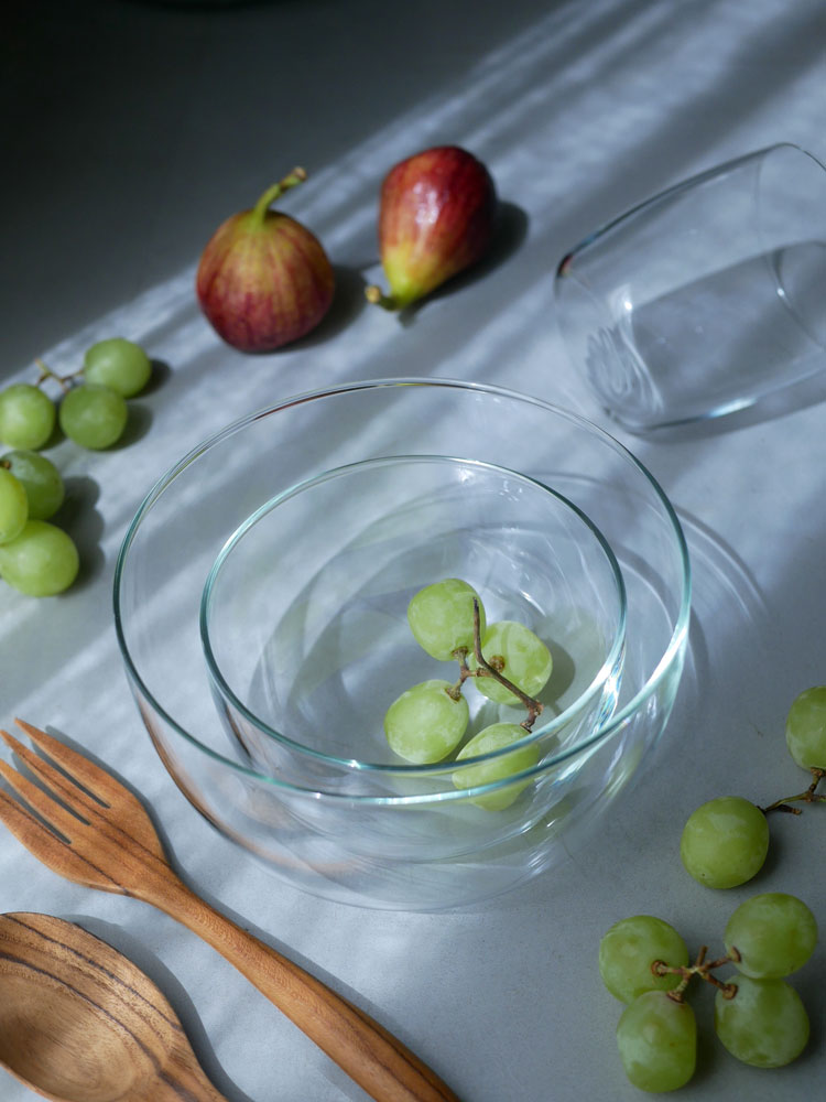 透明な耐熱ホウケイ酸ガラス製の500mlアイスクリーム＆デザートボウル。サラダやフルーツにも適したキッチン食器