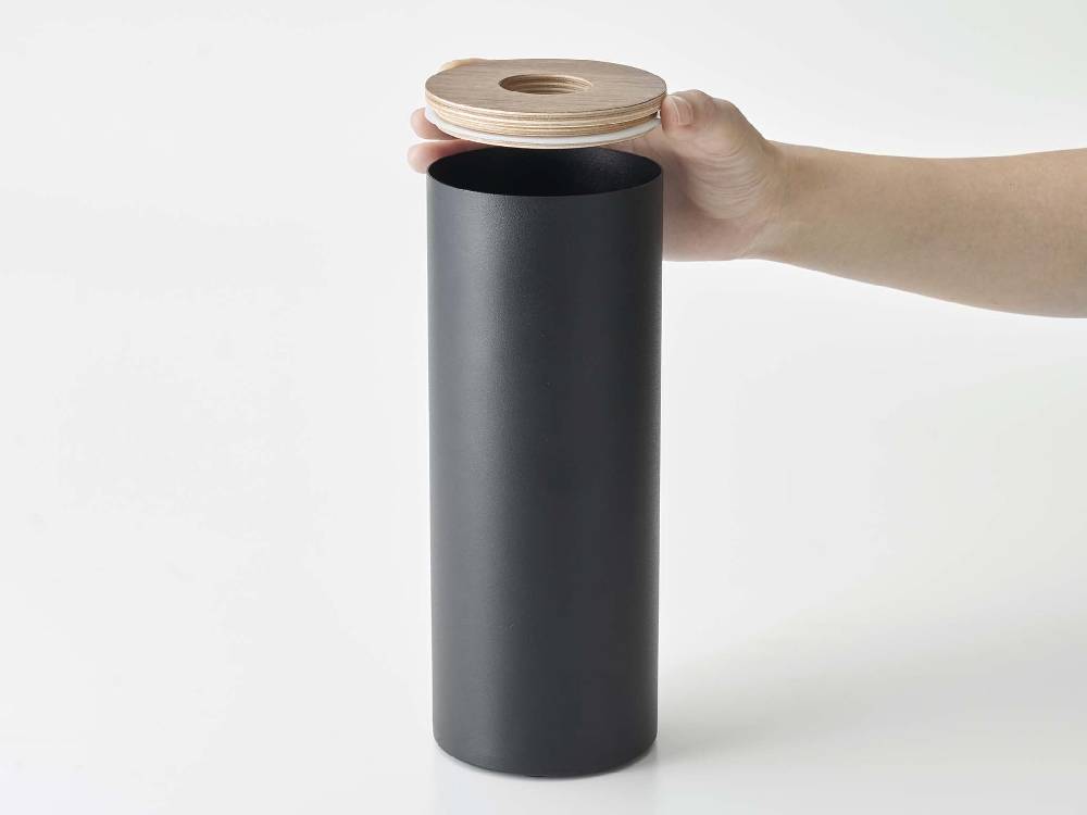 【RIN/リン】ボトル型ティッシュケース L、粉体塗装スチール本体と天然木蓋