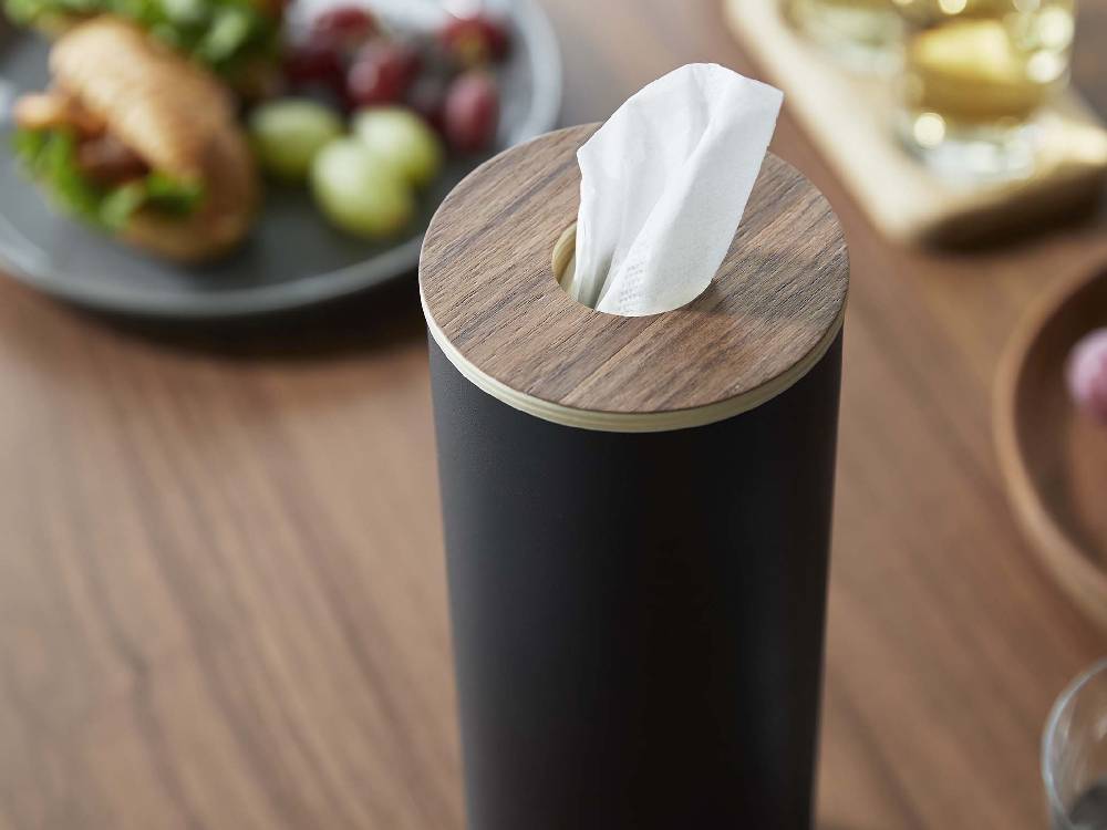 スチールと天然木を使用したボトル型ティッシュケースL、ナチュラルブラウンとブラックのデザイン