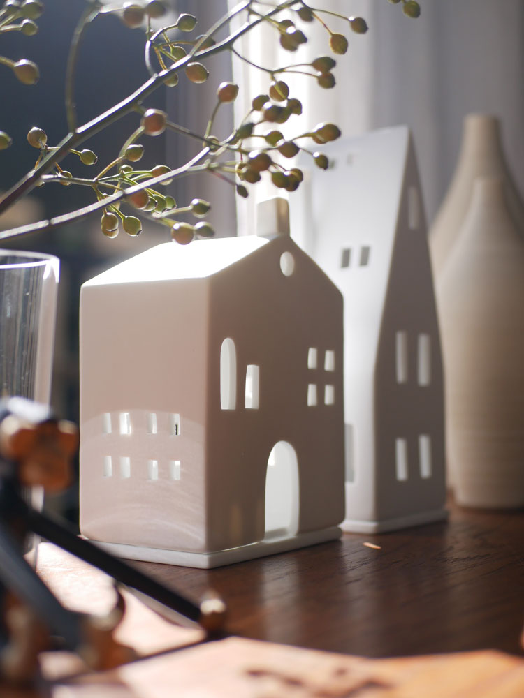 raderレダーの磁器製Light Houseキャンドルホルダー