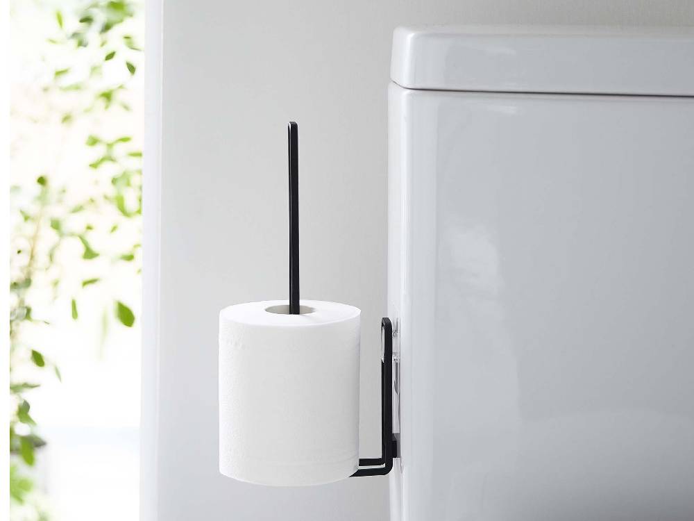 スチール製のフィルムフックトイレットペーパーホルダーで、2ロール収納可能な壁掛けタイプ