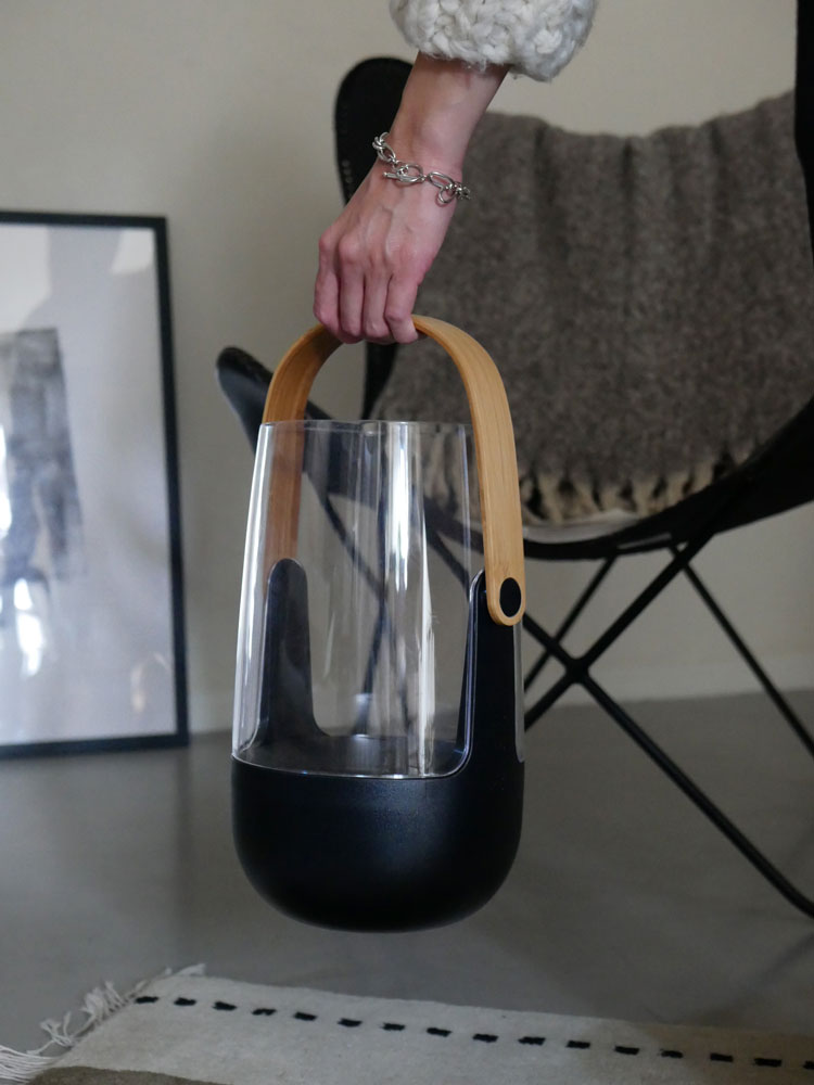 炎がゆらめくスタドラフォームSOPHIEアロマディフューザー