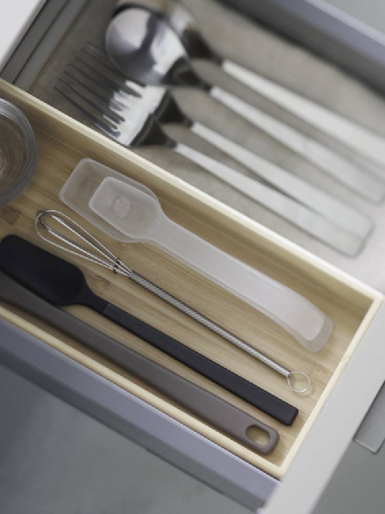 marnaの基本計量スプーン。ポリメチルペンテン製で日本製の家庭用キッチン用計量カトラリー