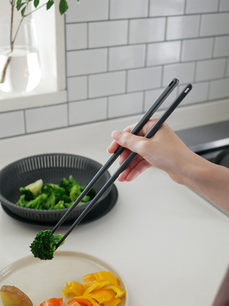 marnaのきほん菜箸1本、ナイロンとシリコーンゴム製で耐熱230℃、食器洗い乾燥機対応