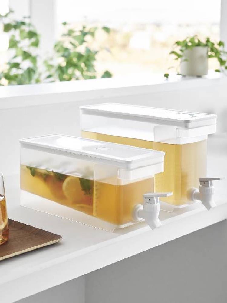 タワー型冷蔵庫ドリンクサーバー1.8Lホワイト、蓋と蛇口付きの透明なメタクリル容器