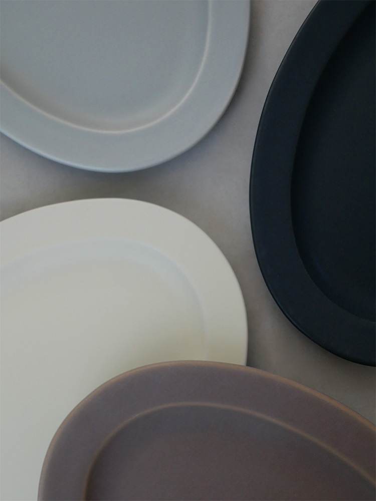 SAKUZAN Saraオーバルプレート、磁器製のディナーウェア用オーバル形皿