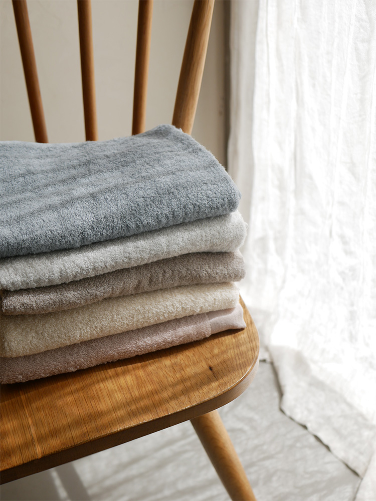 クレシェンド製ふんわり綿100%今治タオルのニュアンスカラーバスタオルとフェイスタオルセット