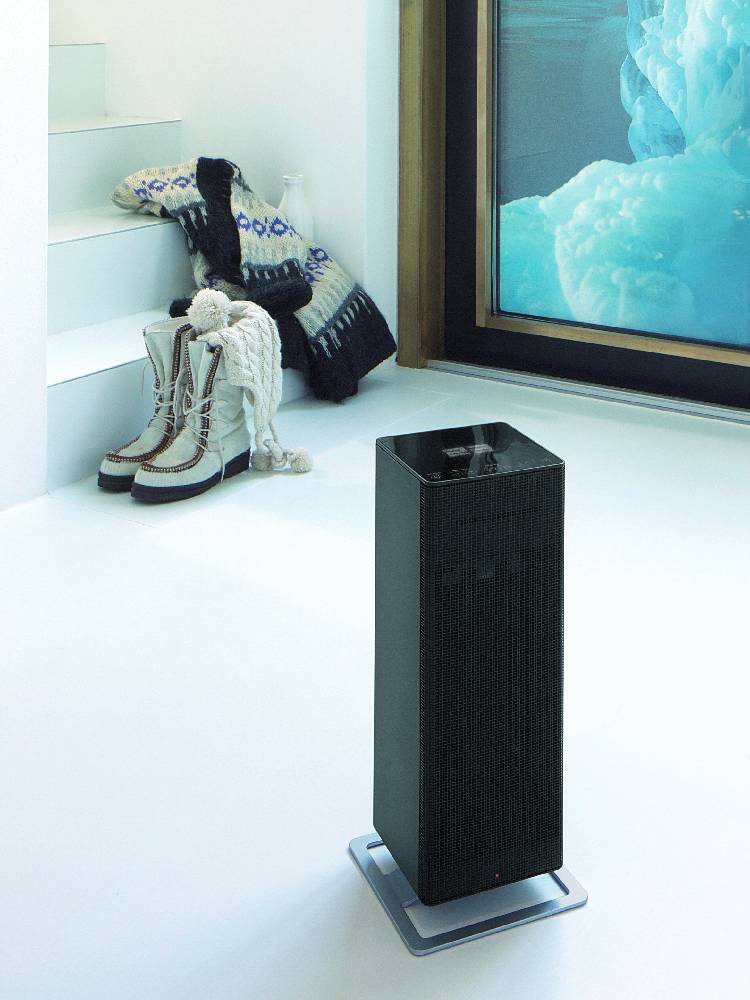 スタドラフォーム Anna big ファンヒーターのホワイトモデルの製品画像