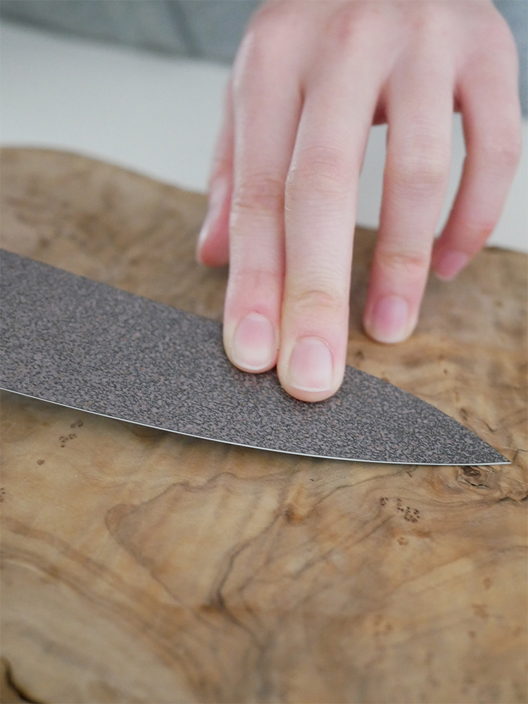 協和工業のストーンバリア包丁ライトタイプとシャープナーのセット