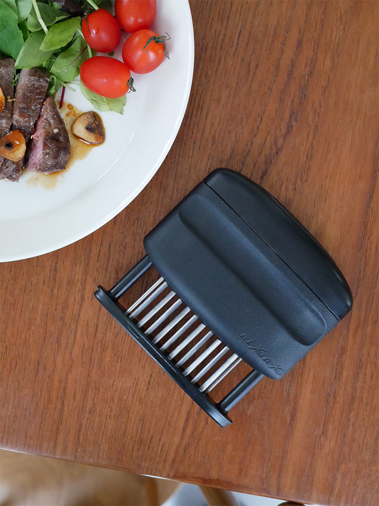 ABS樹脂とステンレス鋼製のお肉を柔らかくするニクサスプロキッチン用調理器具の画像