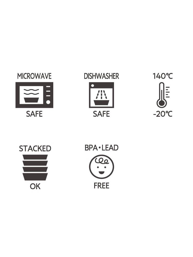 白色のベアデザインが施された【tak./タック】キッズディッシュギフトボックスとカトラリーのセット