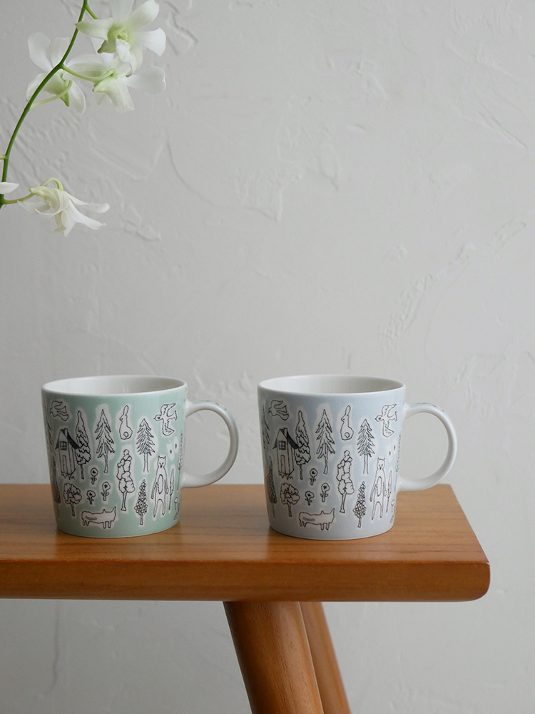 イッタラ×ミナペルホネン フォレストライフ限定カラーの磁器製マグカップ