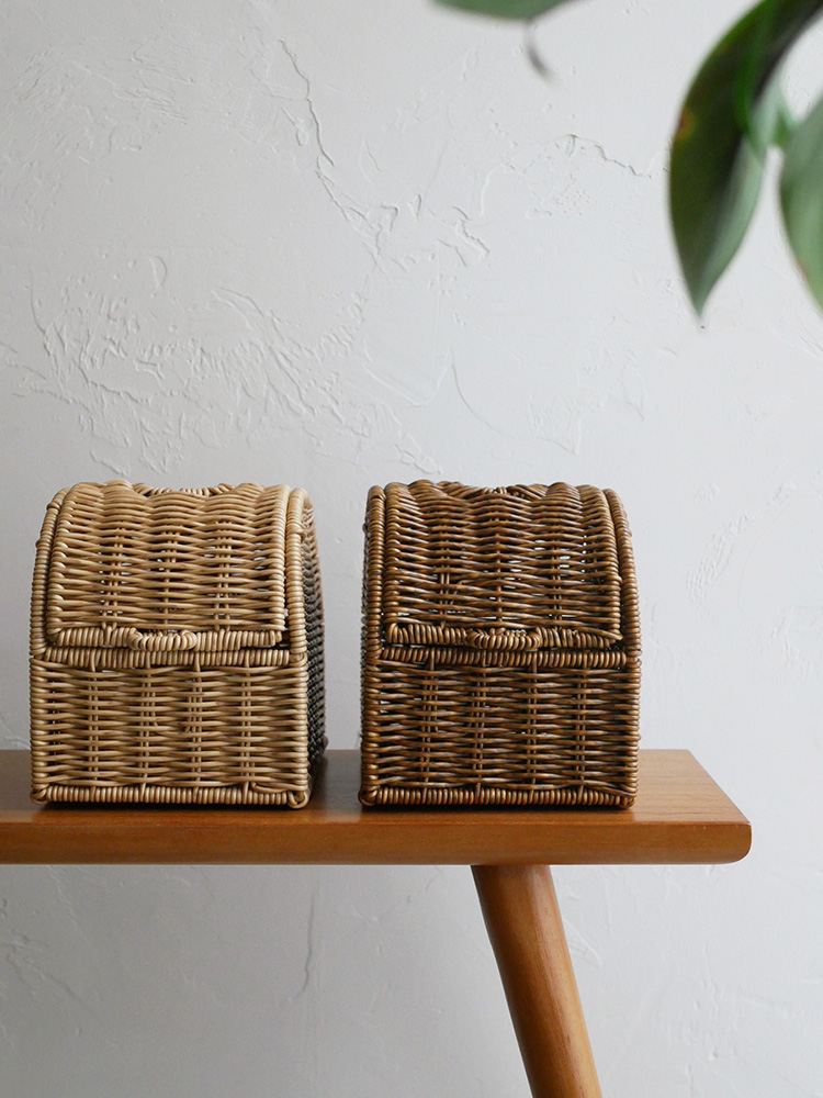 Creer/クレエ ユティルの洗えるコンパクトティッシュケース、ポリプロピレンとアイアン製の家庭用収納バスケット