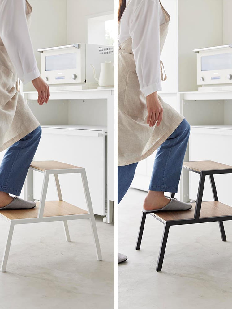 金属と木製のタワー踏み台