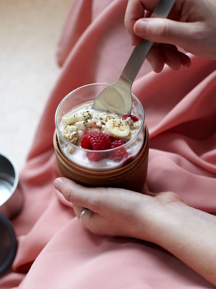 ブラックブルムのガラスランチポットとボウル