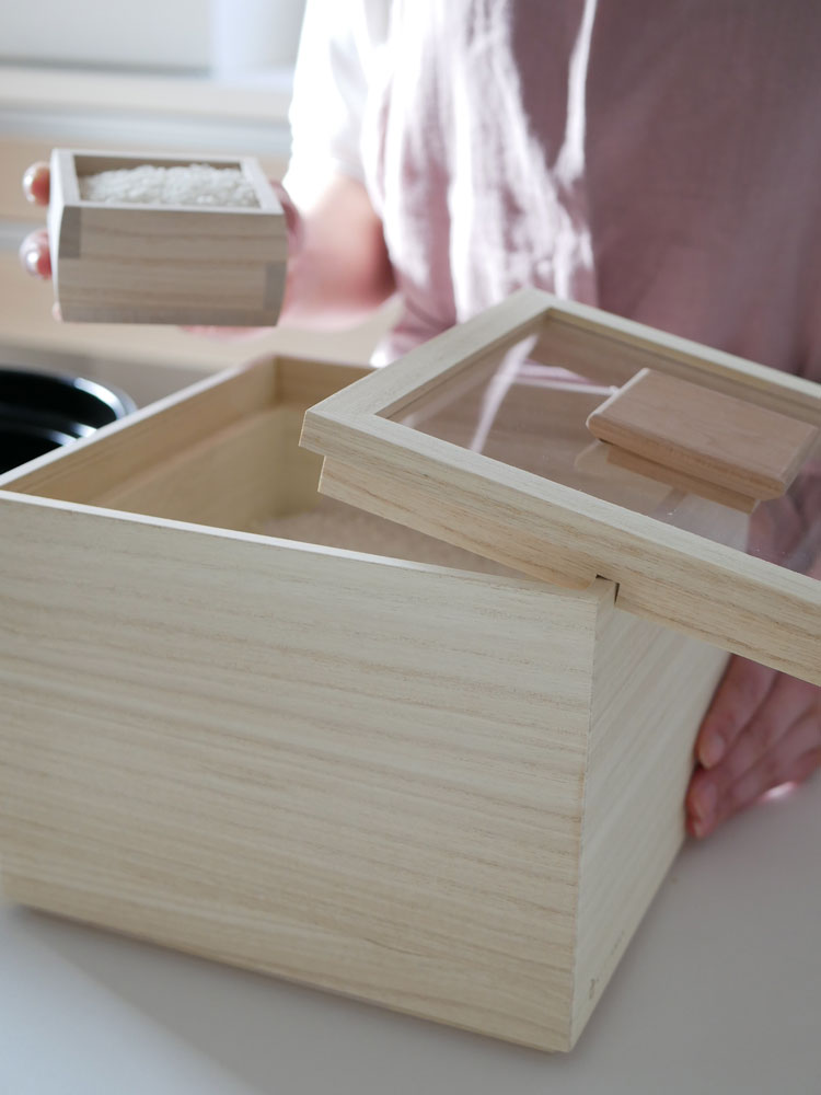 増田桐箱店の木製米びつと蓋