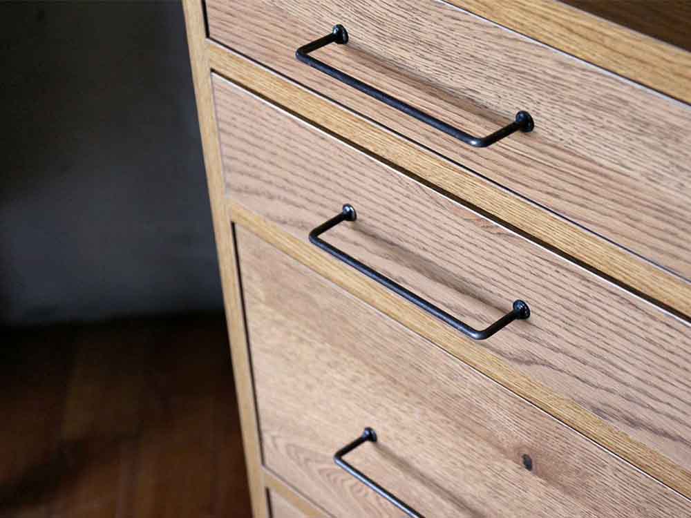 オーク木材を使用したスマートドロワー
