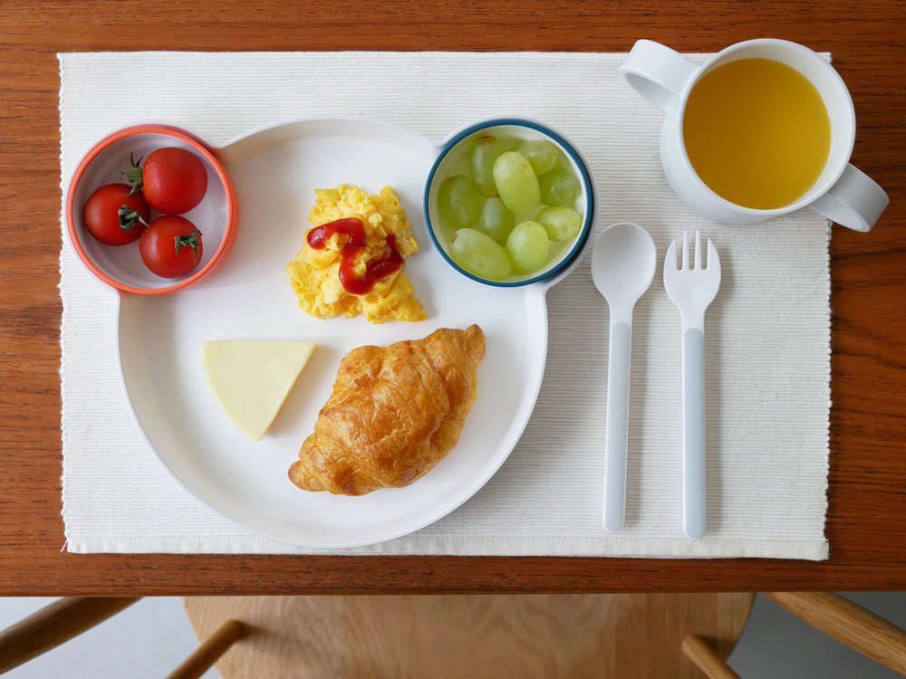 ベアデザインのキッズ用食器セット