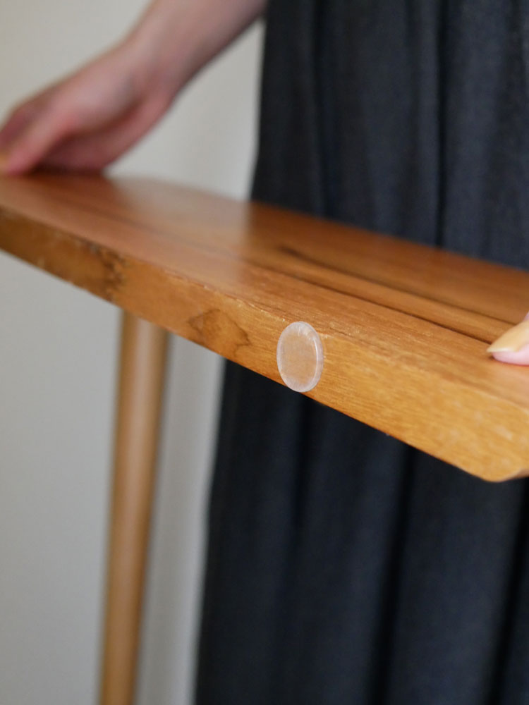 Comore Sunのチーク立てかけコンソールテーブル