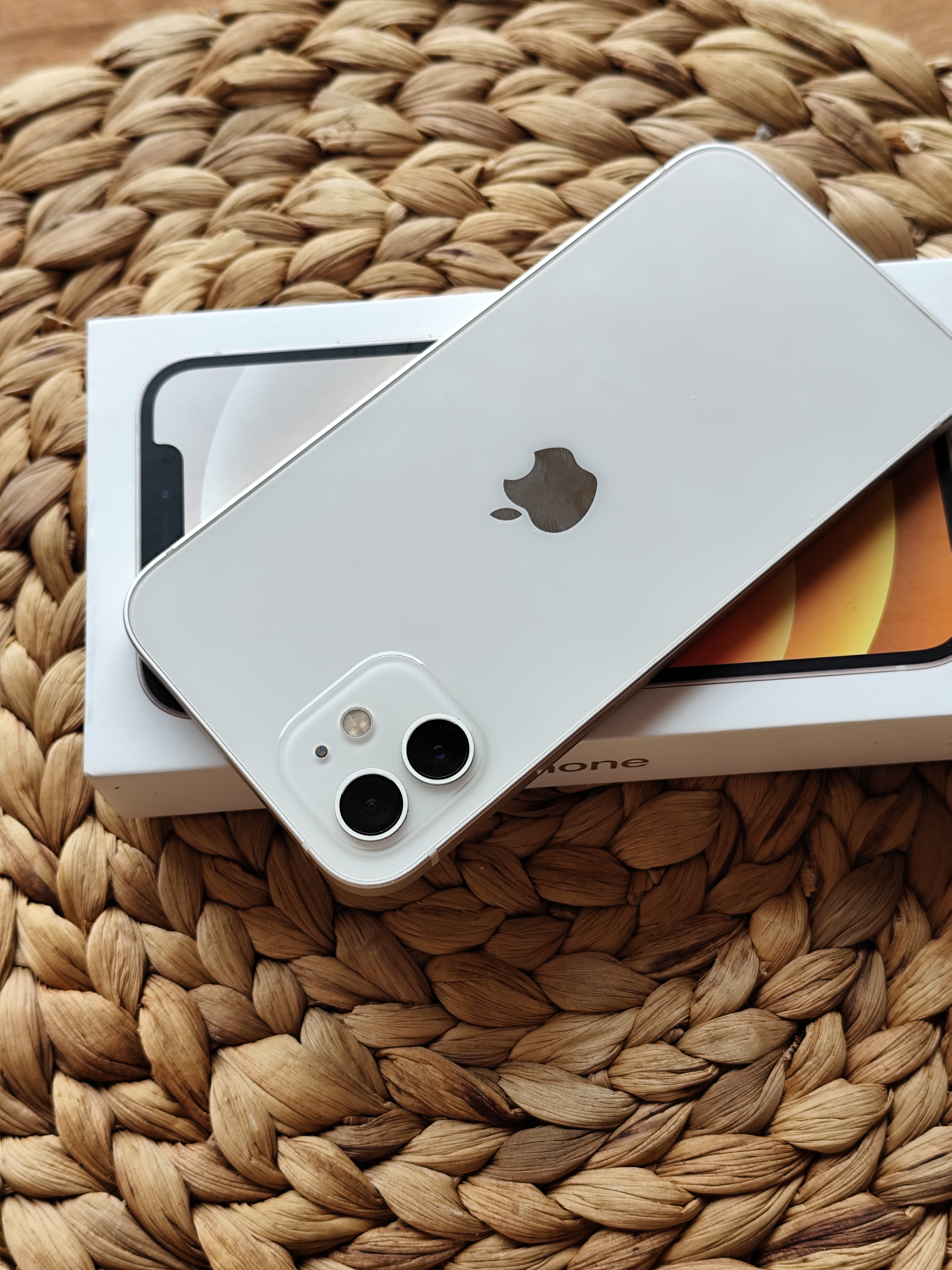 iPhone 12 128gb Beyaz  - Resim 2