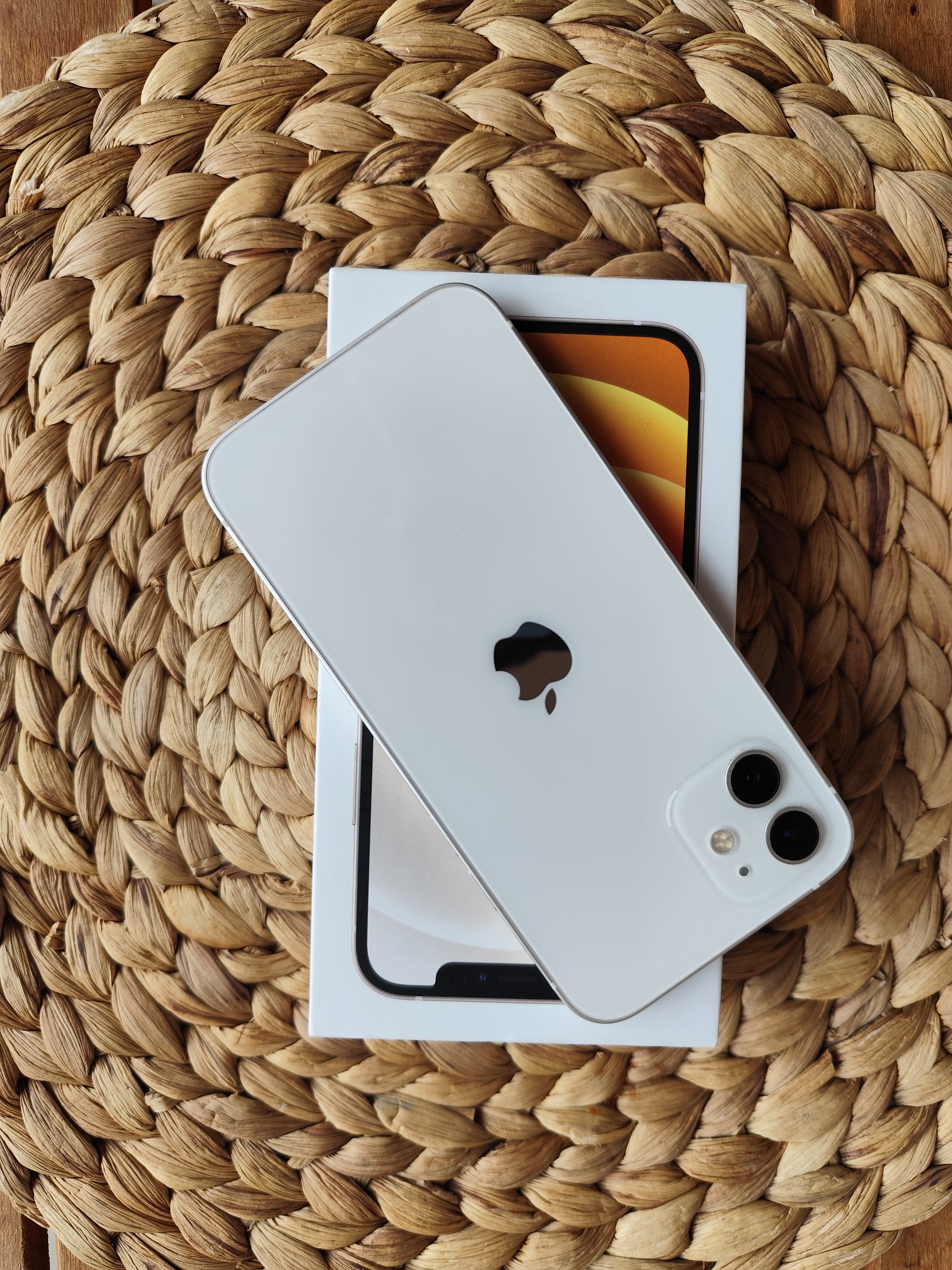 iPhone 12 128gb Beyaz  - Resim 3