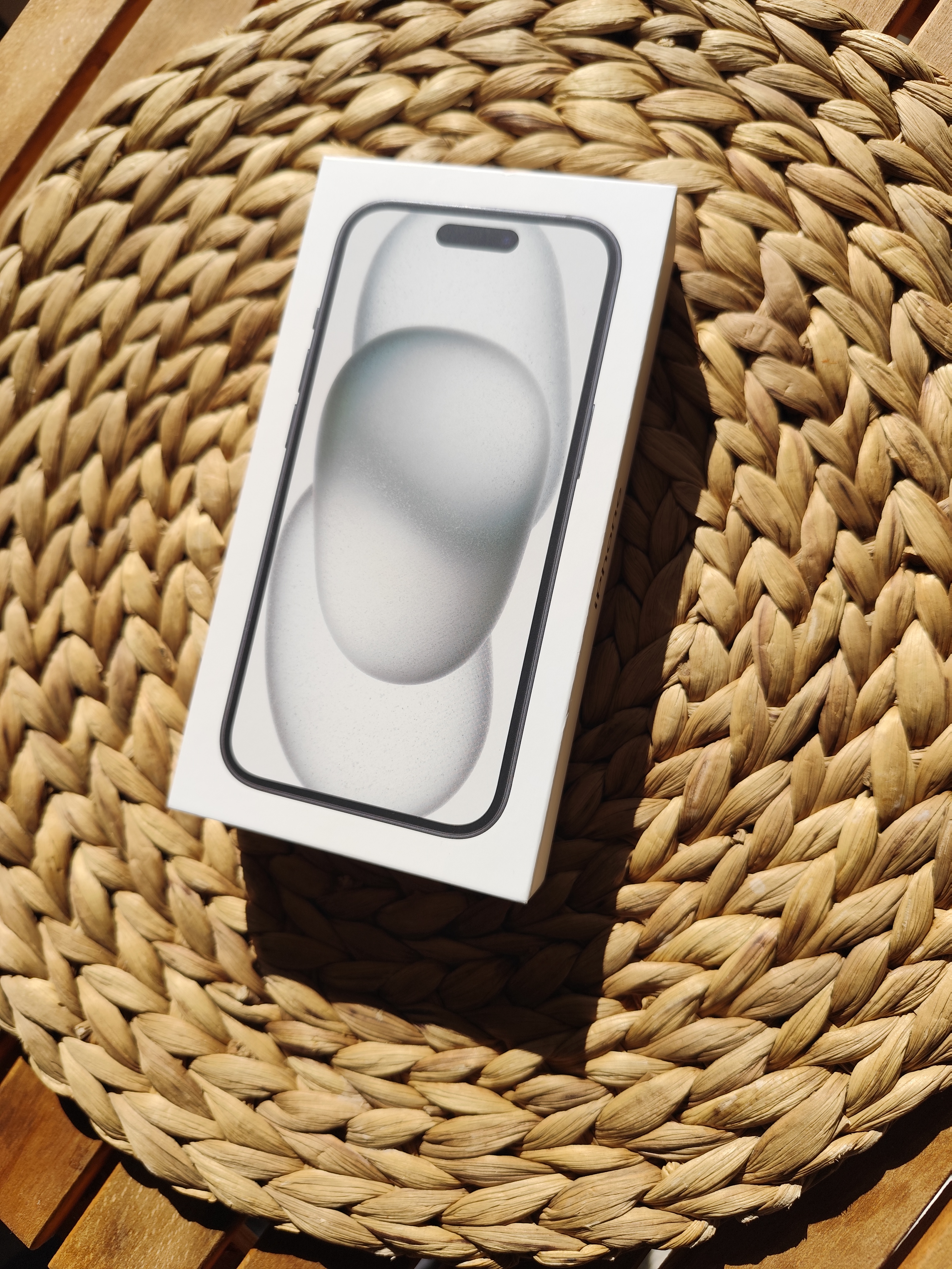 iPhone 15 128Gb Black - Resim 2