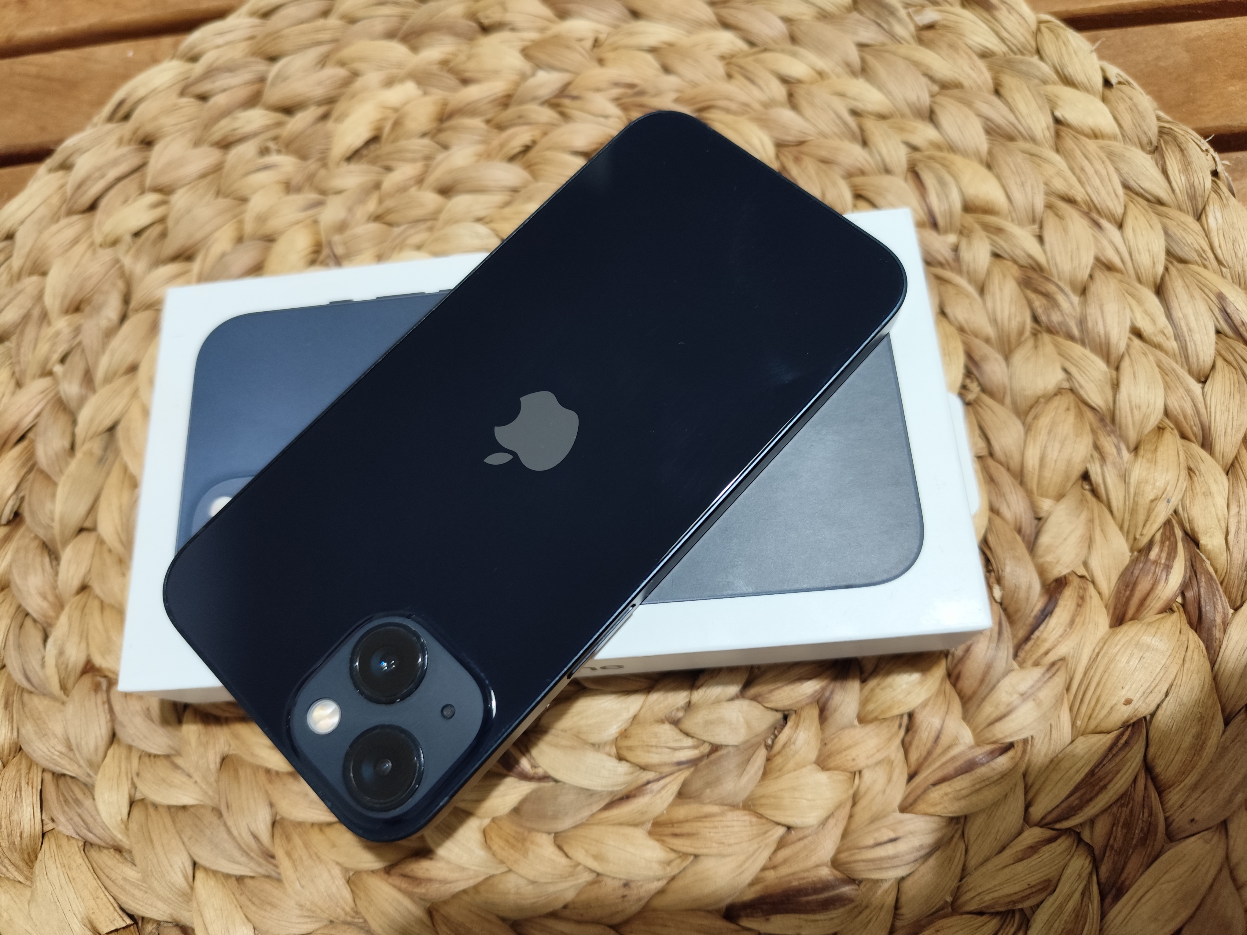 iPhone 13 128gb Midnight blue  - Resim 3