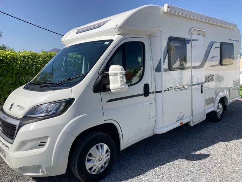 Luxury 2 berth motorhome hire