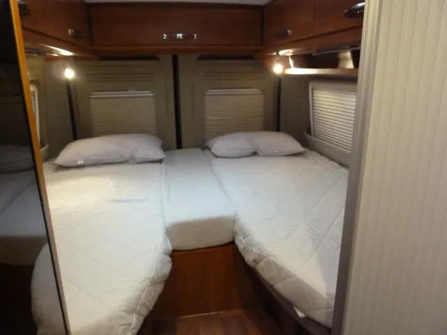 Motorhome image 3