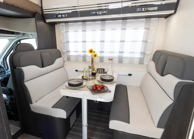 Motorhome image 3