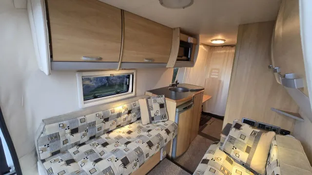 Motorhome image 3