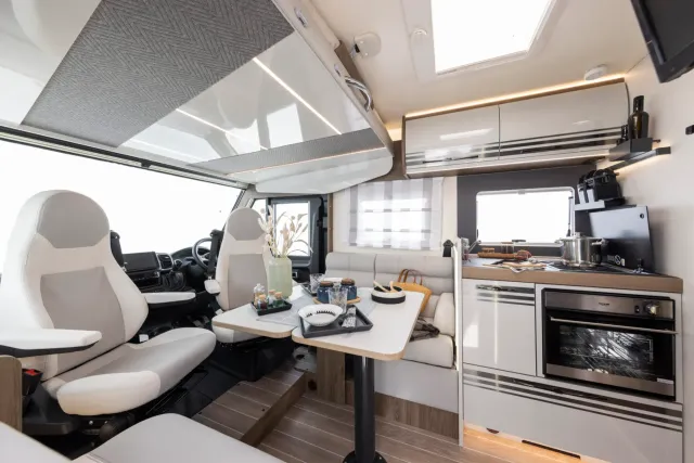 Motorhome image 3