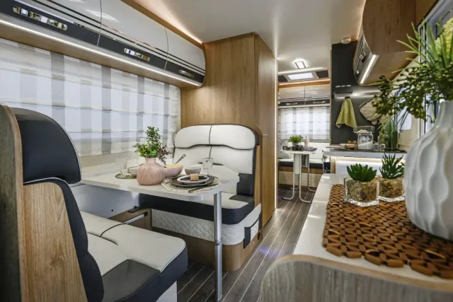 Motorhome image 3