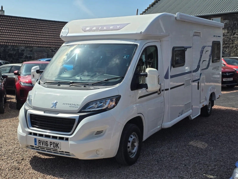 Bailey Approach Advance 665 - 6 Berth, Fife motorhome hire