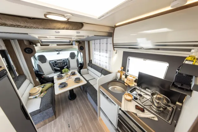 Motorhome image 3